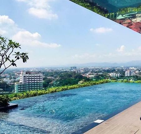The Astra Luxury Condo In Town Chiang Mai Exterior photo